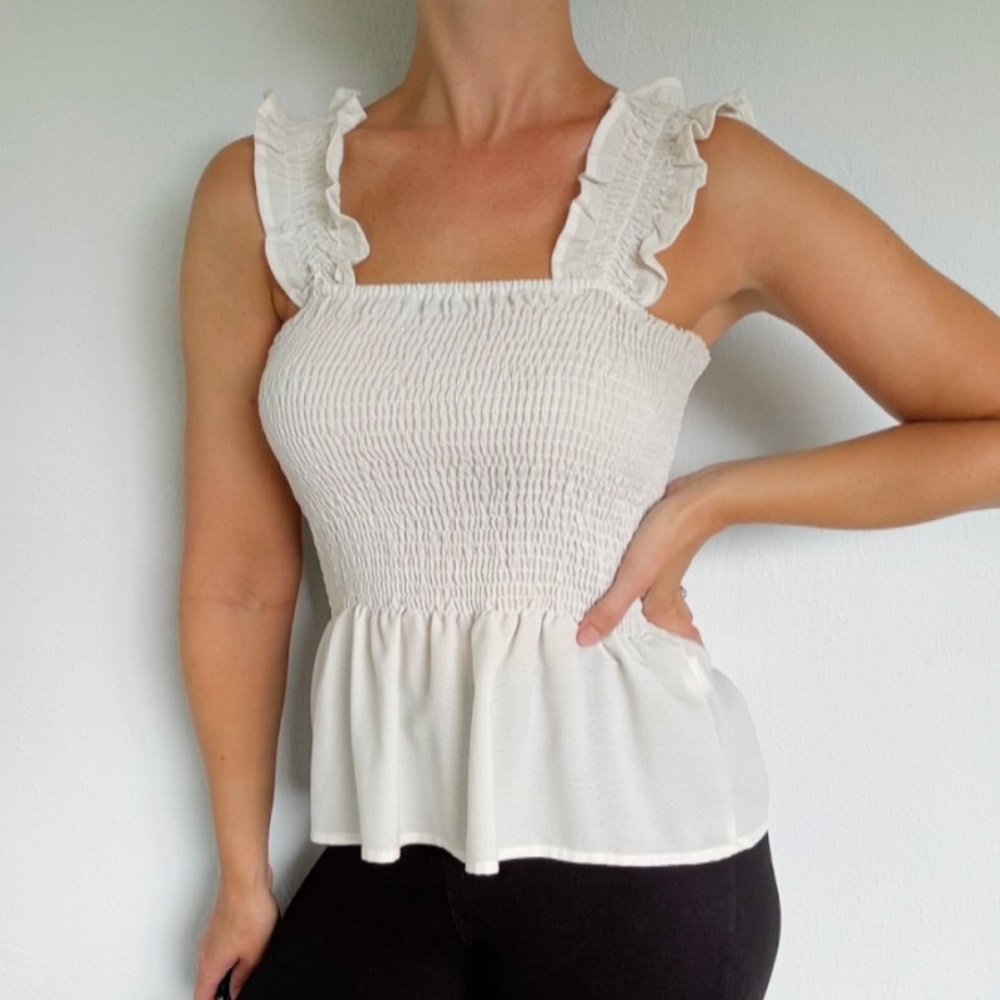 White ruffle strap smocked elastic peplum waist tank top size small